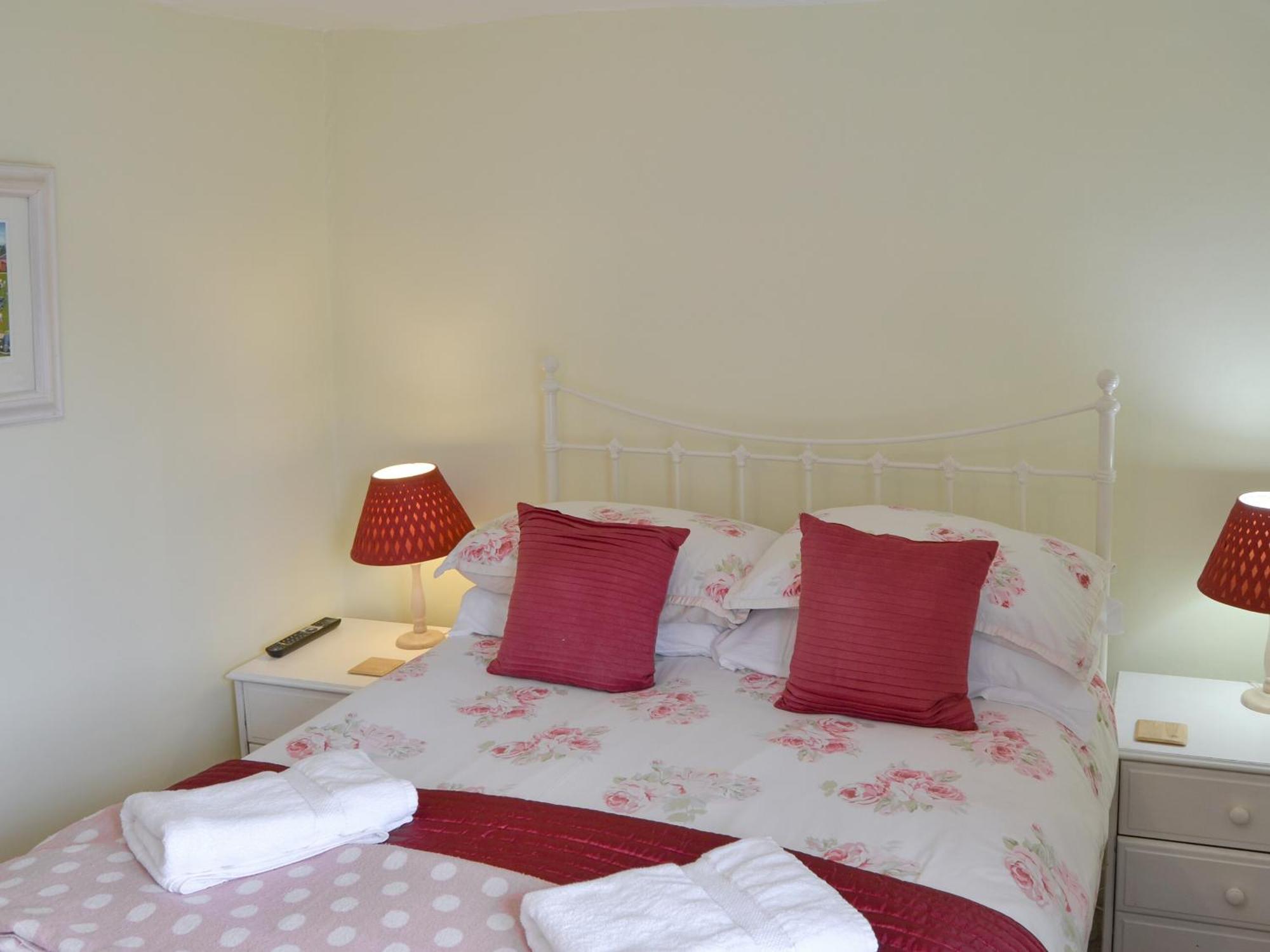 Hollyhock Cottage -Uk33553 Blakeney  Extérieur photo